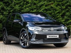 Black New 2025 VW ID.4 Pro SUV | £41,095 (Expensive)