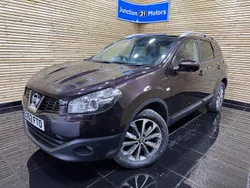 Black Used 2012 Nissan Qashqai +2 Tekna SUV | £6,190 (Fair price)