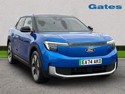 Blue Used 2024 Ford Explorer Premium SUV | £29,299 (Fair price)