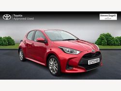 Red Used 2023 Toyota Yaris Hybrid Hatchback | £19,781 (Fair price)