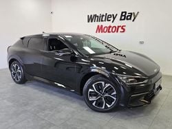 Black Used 2022 Kia EV6 GT-Line SUV | £20,990 (Fair price)