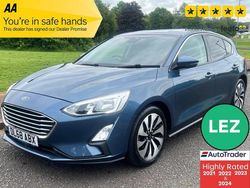 Blue Used 2018 Ford Focus Zetec Hatchback | £6,295