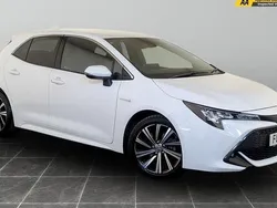 White Used 2021 Toyota Corolla Design Hatchback | £16,495 (Good price)