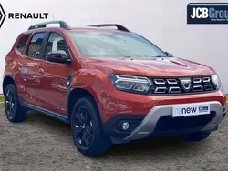Orange Used 2022 Dacia Duster Extreme SUV | £13,995 (Fair price)
