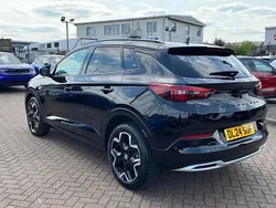 Black Used 2024 Vauxhall Grandland X Ultimate SUV | £20,395 (Fair price)