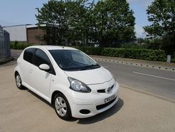 White Used 2012 Toyota Aygo Hatchback | £2,895 (Fair price)