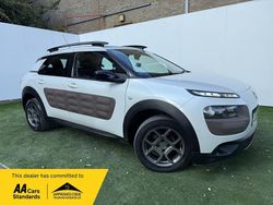 White Used 2014 Citroën C4 Cactus Feel Hatchback | £3,495 (Fair price)
