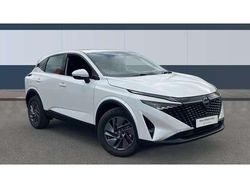 White New 2025 Nissan Qashqai Acenta Premium SUV | £21,208