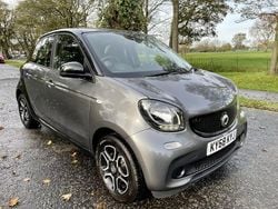 Black Used 2018 Smart ForFour Premium Hatchback | £5,895 (Fair price)