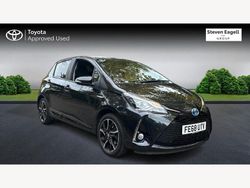 Black Used 2018 Toyota Yaris Hybrid Design Hatchback | £12,239 (Fair price)