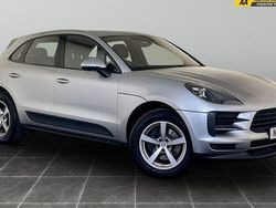 Used 2020 Porsche Macan SUV | £31,295 (Super price)