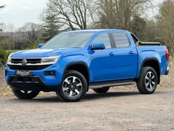 Blue Used 2023 VW Amarok Style Pickup | £32,700 (Super price)