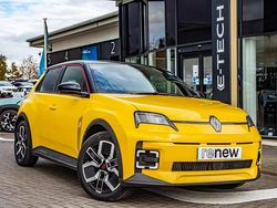 Yellow Used 2025 Renault R5 Komfort Hatchback | £25,995 (Fair price)