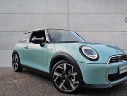 Green Used 2025 Mini Cooper S Hatch Hatchback | £26,990 (Fair price)