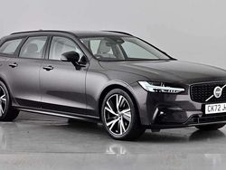 Platinum grey Used 2022 Volvo V90 Plus Estate | £28,850 (Fair price)