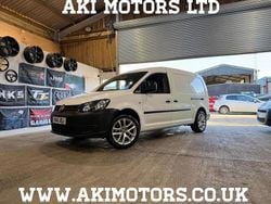 White Used 2014 VW Caddy Maxi Startline MPV | £4,500 (Super price)