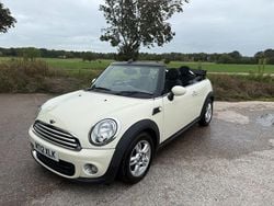 White Used 2012 Mini ONE Hatchback | £3,950 (A bit pricey)