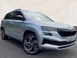 Brilliant silver metallic Used 2023 Skoda Karoq SportLine SUV | £25,618 (Fair price)