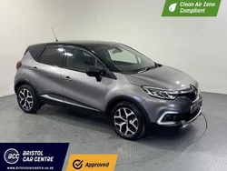 Oyster grey with diamond black roof Used 2017 Renault Captur Dynamique SUV | £7,440 (Fair price)
