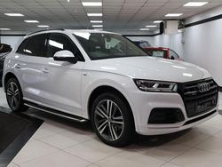White Used 2019 Audi Q5 S-Line SUV | £26,949 (Fair price)