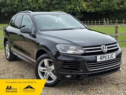 Black Used 2011 VW Touareg SUV | £6,499 (Expensive)