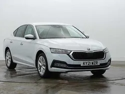 White Used 2021 Skoda Octavia SE L First Edition Hatchback | £15,000 (Fair price)