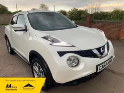 White Used 2014 Nissan Juke Tekna SUV | £8,495 (Fair price)