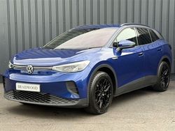 Blue Used 2021 VW ID.4 Pro Performance SUV | £16,290 (Fair price)