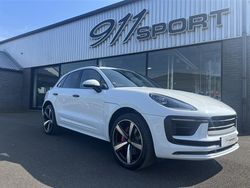 Carrara white Used 2023 Porsche Macan S SUV | £53,995