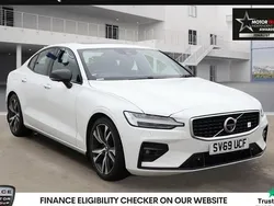 White Used 2019 Volvo S60 R-Design Sedan | £15,690 (Fair price)