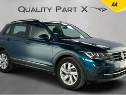 Blue Used 2022 VW Tiguan Life SUV | £15,610 (Fair price)