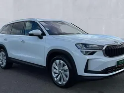 Moon white metallic New 2025 Skoda Kodiaq SE L SUV | £41,990 (A bit pricey)