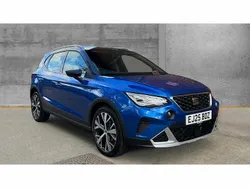 Blue New 2025 Seat Arona Xperience Lux SUV | £20,490 (Fair price)