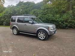 Grey Used 2013 Land Rover Discovery 4 HSE SUV | £9,990 (Good price)