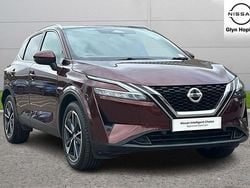 Red Used 2022 Nissan Qashqai Tekna SUV | £18,075 (Fair price)