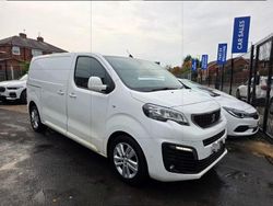 White Used 2019 Peugeot Expert Van | £10,995 (Expensive)