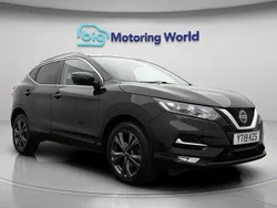 Black Used 2019 Nissan Qashqai N-Connecta SUV | £10,900 (Super price)