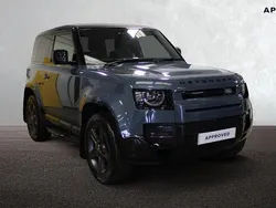 Blue Used 2025 Land Rover Defender SE Dynamic SUV | £59,950 (Good price)