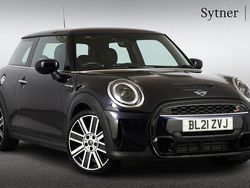 Black Used 2021 Mini Cooper S Exclusive Hatchback | £17,500 (Fair price)
