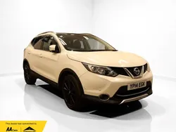 White Used 2014 Nissan Qashqai Tekna SUV | £7,750 (Fair price)