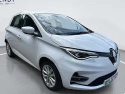 White Used 2021 Renault Rapid Iconic Hatchback | £10,499 (Good price)
