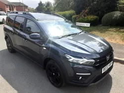 Grey Used 2022 Dacia Jogger Extreme MPV | £15,000 (Fair price)