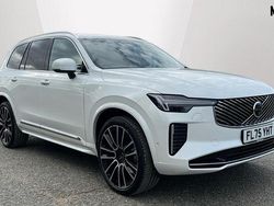 Metallic crystal white New 2025 Volvo XC90 Ultra SUV | £57,395