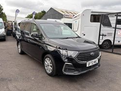 Black Used 2022 Ford Tourneo Connect Titanium MPV | £16,700 (Fair price)