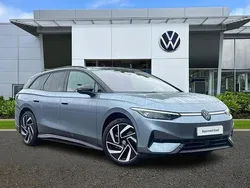 Blue Used 2024 VW ID.7 Pro Sedan | £36,950 (Expensive)