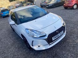 White Used 2016 DS Automobiles DS3 Elegance Hatchback | £4,485 (Good price)