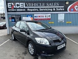 Black Used 2008 Toyota Auris Hatchback | £2,995 (Fair price)