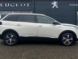 White Used 2020 Peugeot 5008 GT-line MPV | £18,995 (Fair price)