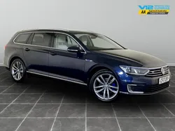 Blue Used 2017 VW Passat GTE Estate | £8,595 (Good price)