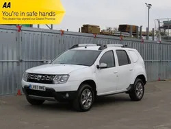 White Used 2018 Dacia Duster Lauréate SUV | £6,995 (Fair price)